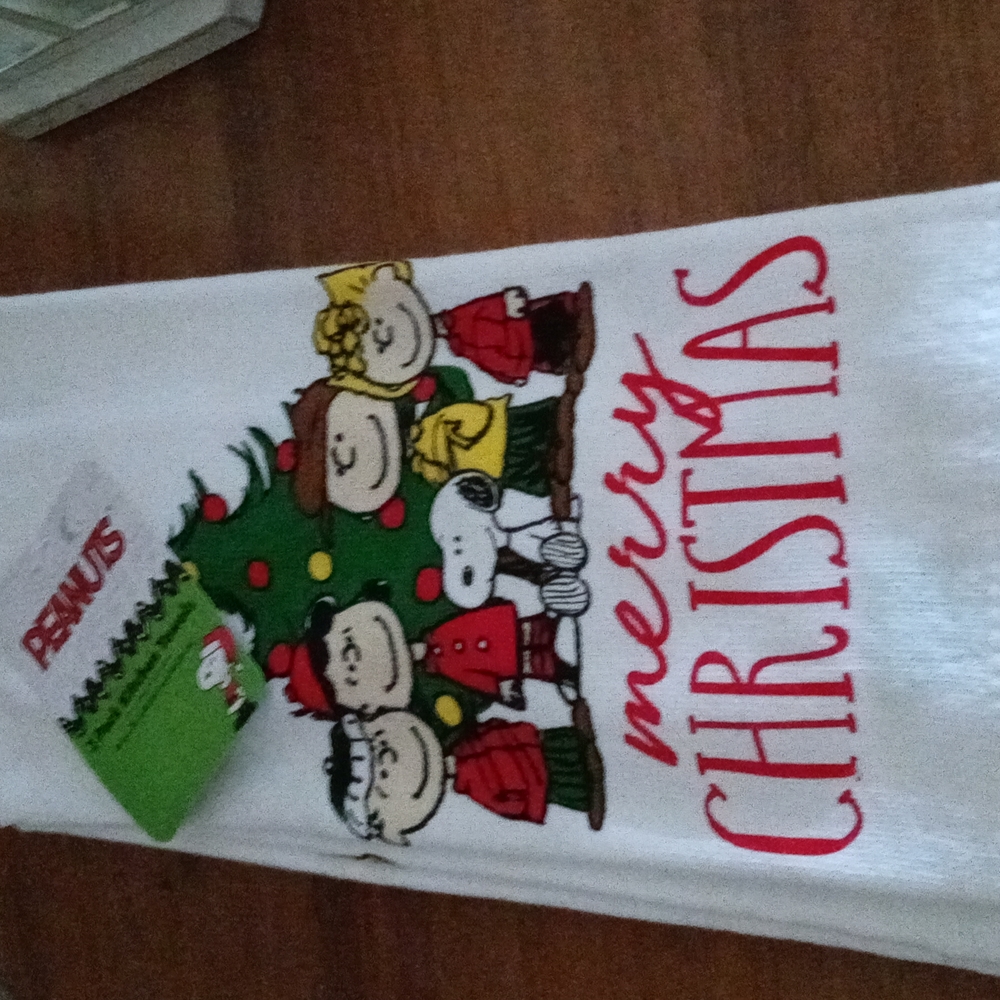 Snoopy Christmas towels
